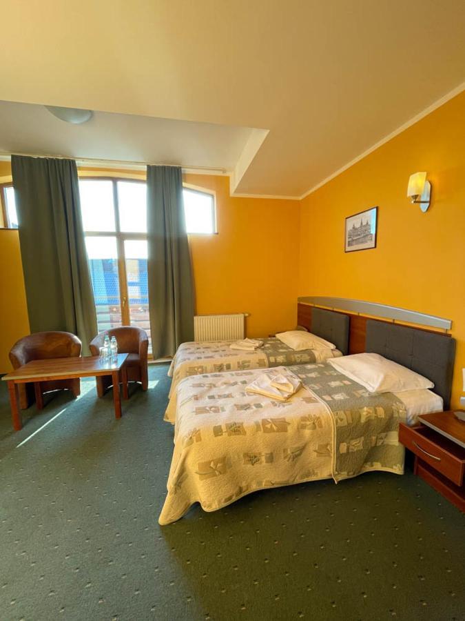 Hotel Sens Mierzyn  Екстер'єр фото