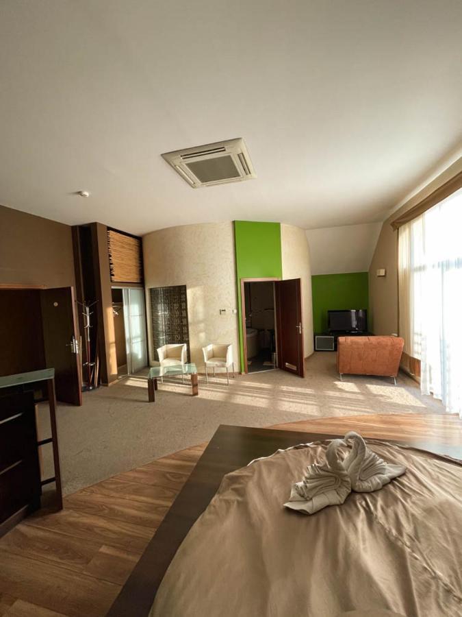 Hotel Sens Mierzyn  Екстер'єр фото