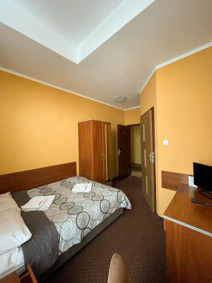 Hotel Sens Mierzyn  Екстер'єр фото