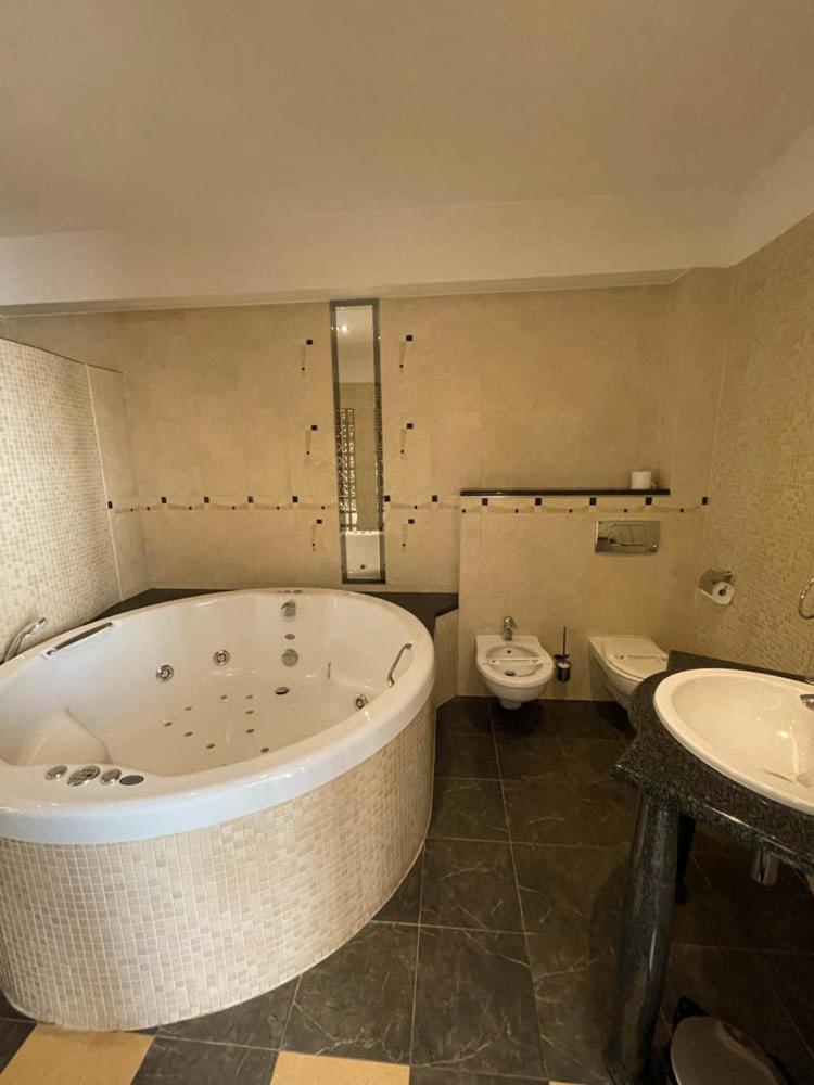 Hotel Sens Mierzyn  Екстер'єр фото