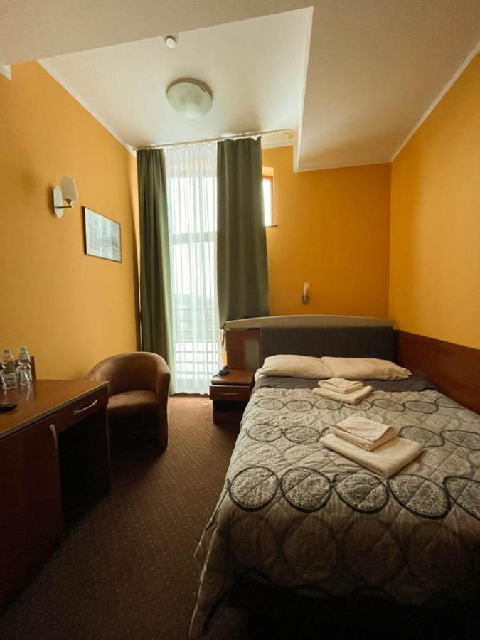Hotel Sens Mierzyn  Екстер'єр фото