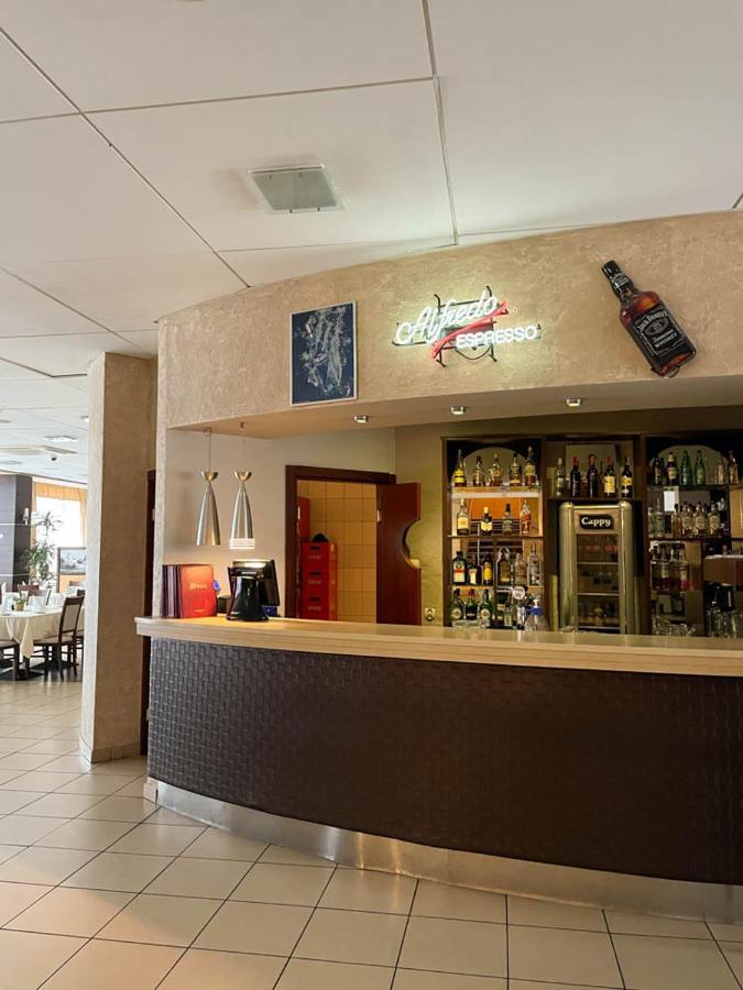 Hotel Sens Mierzyn  Екстер'єр фото