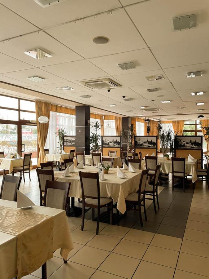 Hotel Sens Mierzyn  Екстер'єр фото