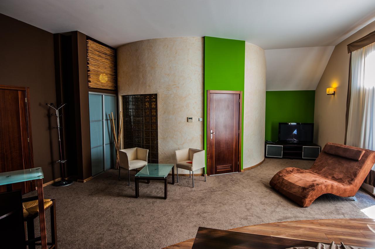 Hotel Sens Mierzyn  Екстер'єр фото